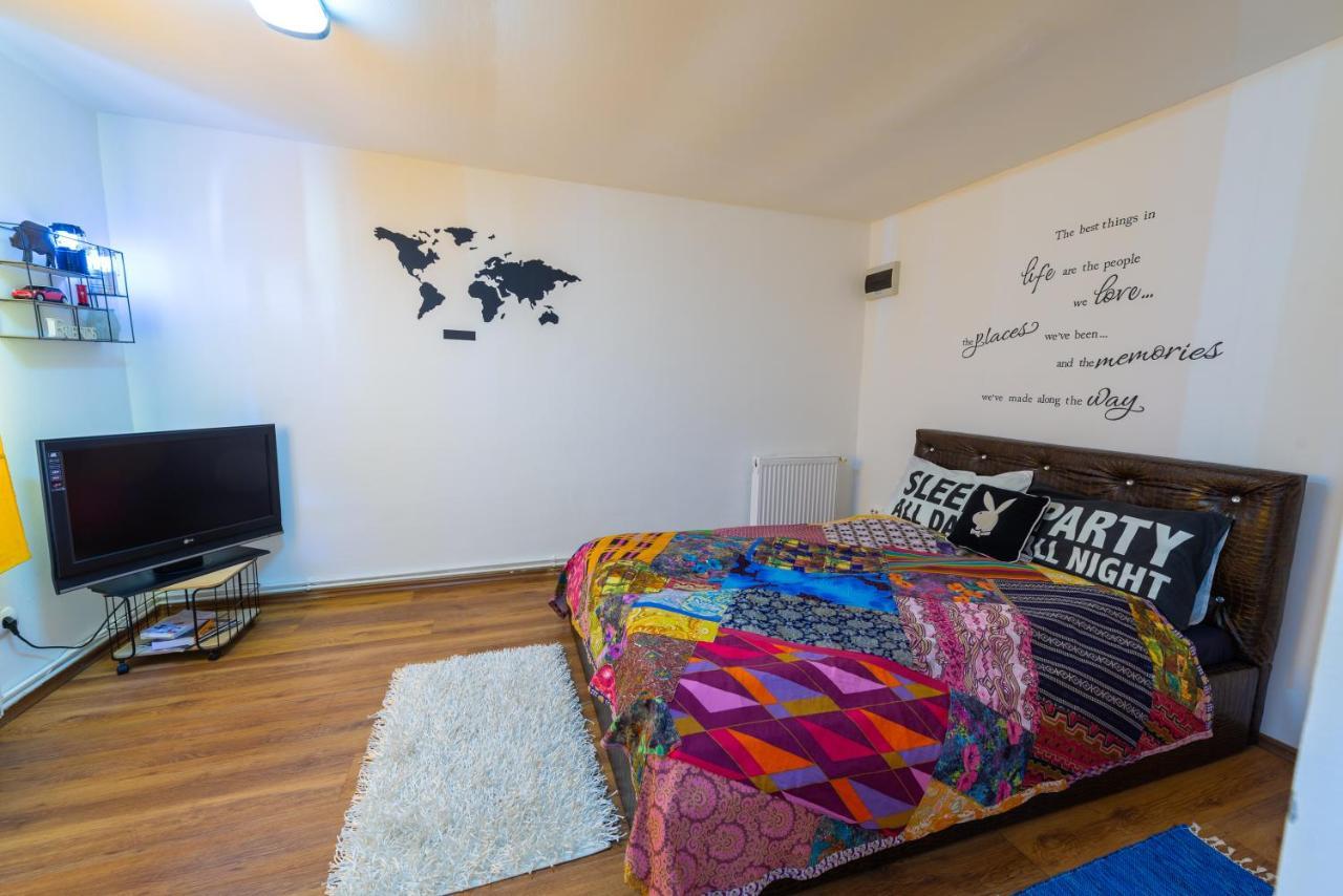 Pine House Apartamento Braşov Quarto foto
