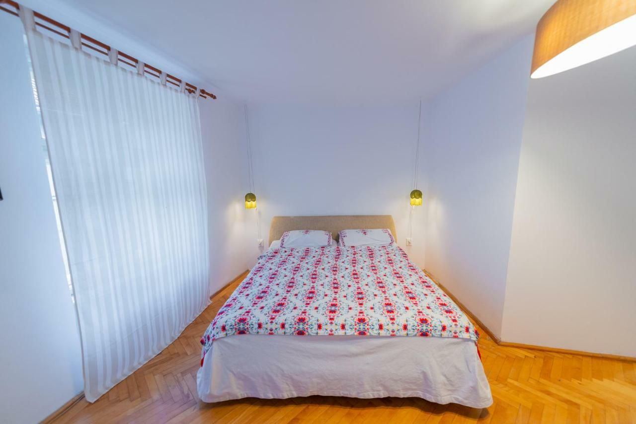 Pine House Apartamento Braşov Exterior foto